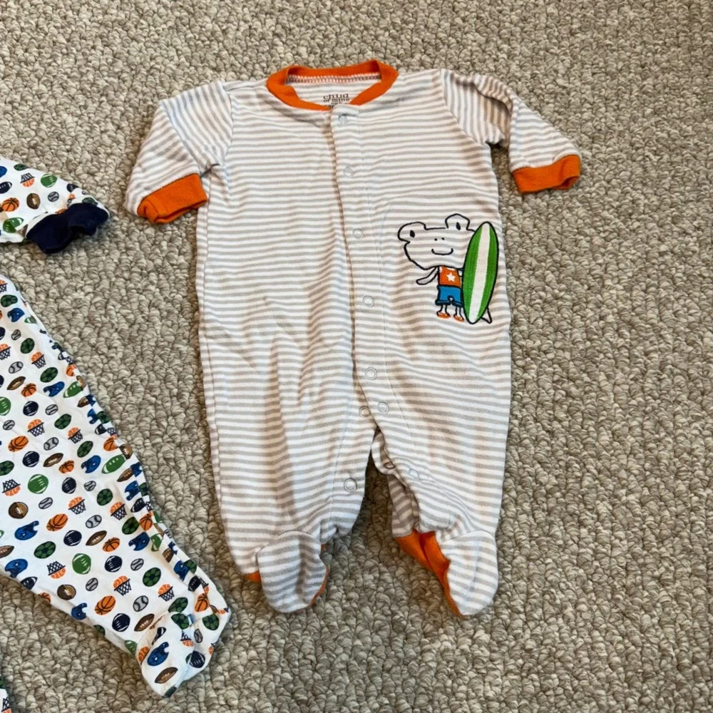 Baby Boys 3 Pack Carter's Gerber Duck Duck Goose Footed Sleepers Size 0-3 Months